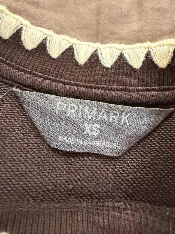 Primark brown short sleeve and shorts oversized set with white hemming - Image 6