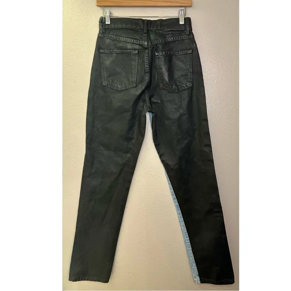 NWT REVICE High Rise Harlow Straight Leg Two-Tone Jeans in Black and Blue - Image 4
