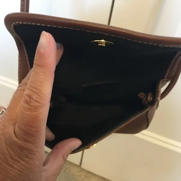 Vintage brown Liz Claiborne crossbody purse - Image 11
