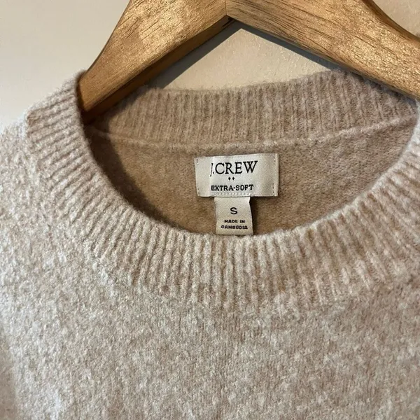 J. Crew Extra Soft Crewneck Sweater Heather Oatmeal Tan Small - Image 8