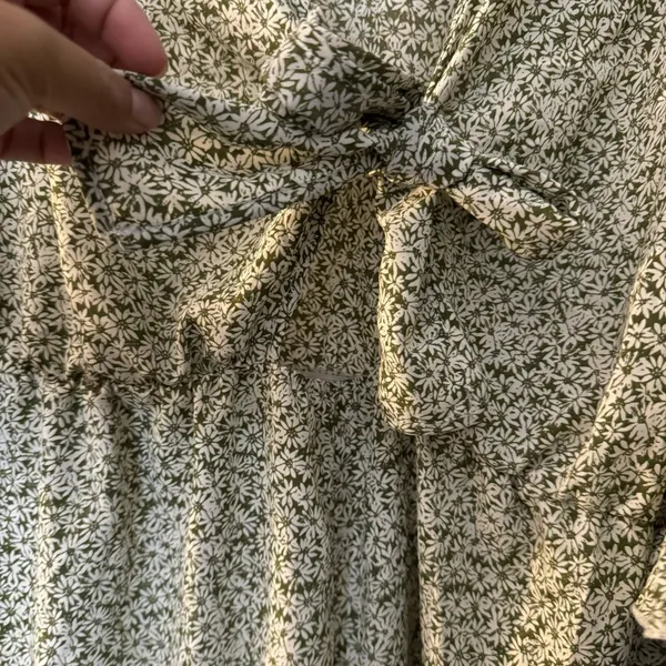 Boho Romper with daisy flowers - Image 7