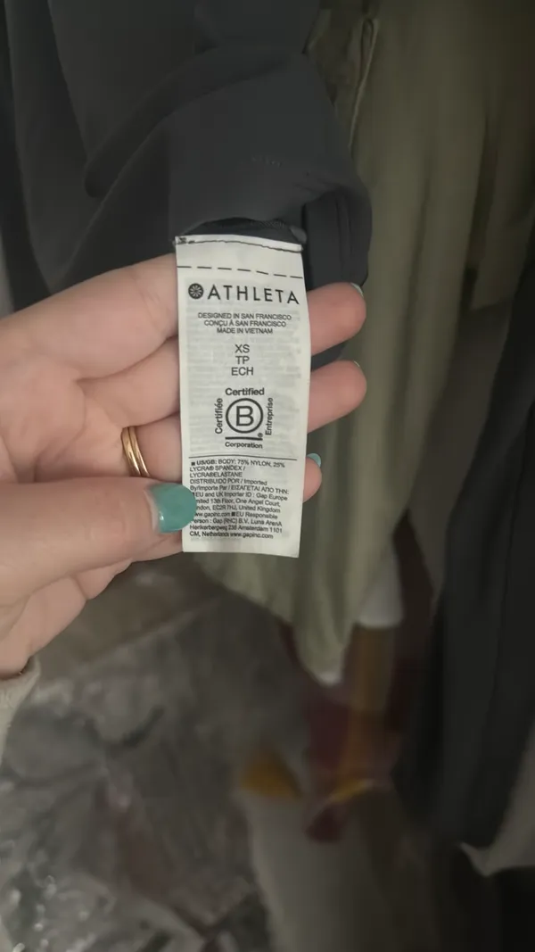 Athleta Top Long Sleeve - Image 6