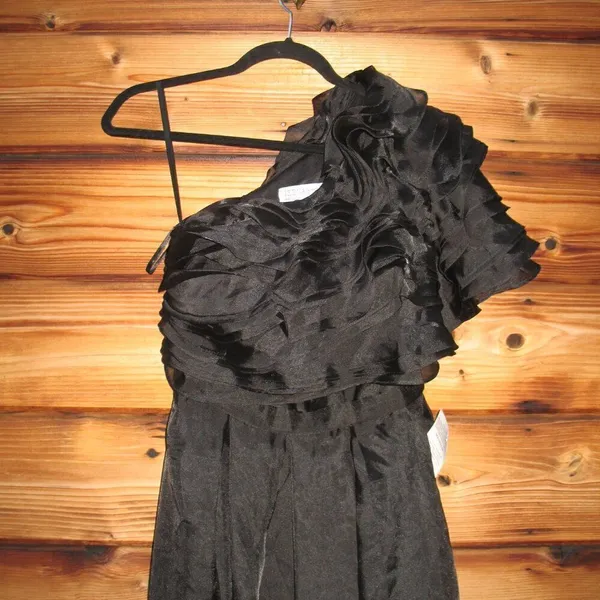 MAC DUGGAL Size 2 Black Ruffle Layered One Shoulder Gown Dress Maxi Formal - Image 8