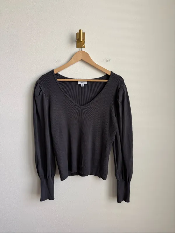 Evereve Hilary V-Neck Puff Sleeve Ribbed Pullover Sweater Grey Large - Image 3