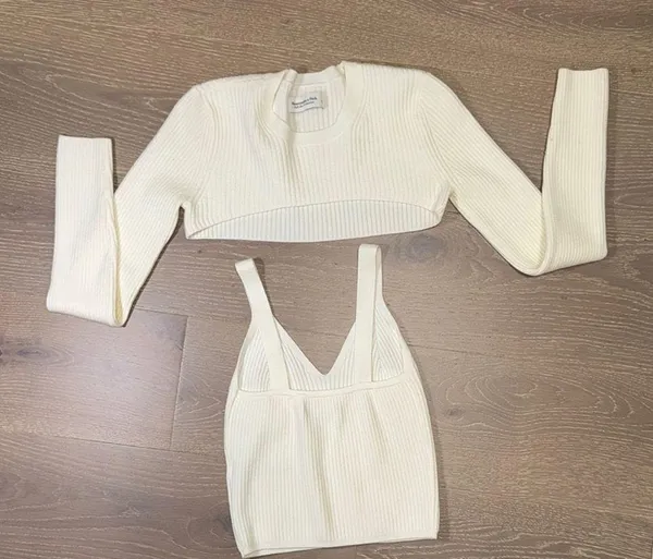 Abercrombie & Fitch 2 piece set - Image 4