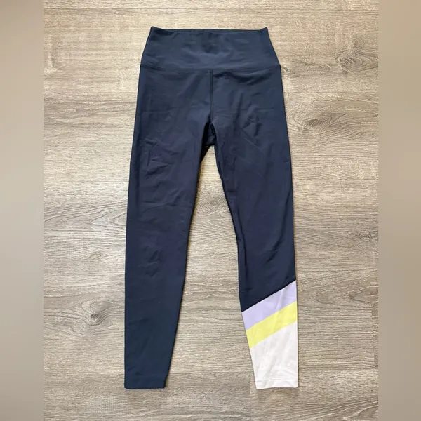 •PELOTON• LEGGINGS - Image 2