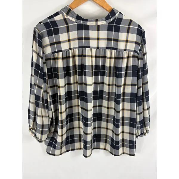 Ann Taylor Blue White Plaid V Neck Blouse Size XL - Image 3