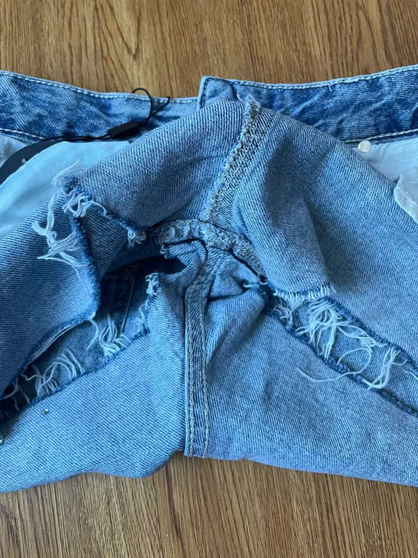 White fox bring the vibe denim shorts NWT - Image 9