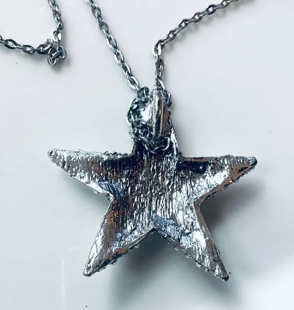 Large Crystal Star Pendant with Matching Chain Silver - Image 6