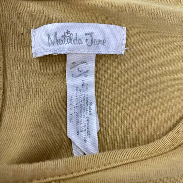 Matilda Jane Bocce Ball Blouse Mustard Yellow Flutter Sleeve Floral Lace‎ Large - Image 3
