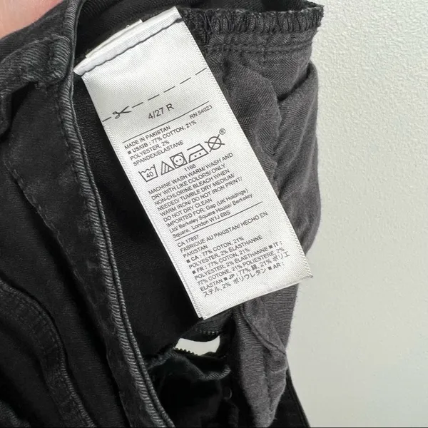 GAP Mid Rise Black‎ Skinny Jeans 4 - Image 4