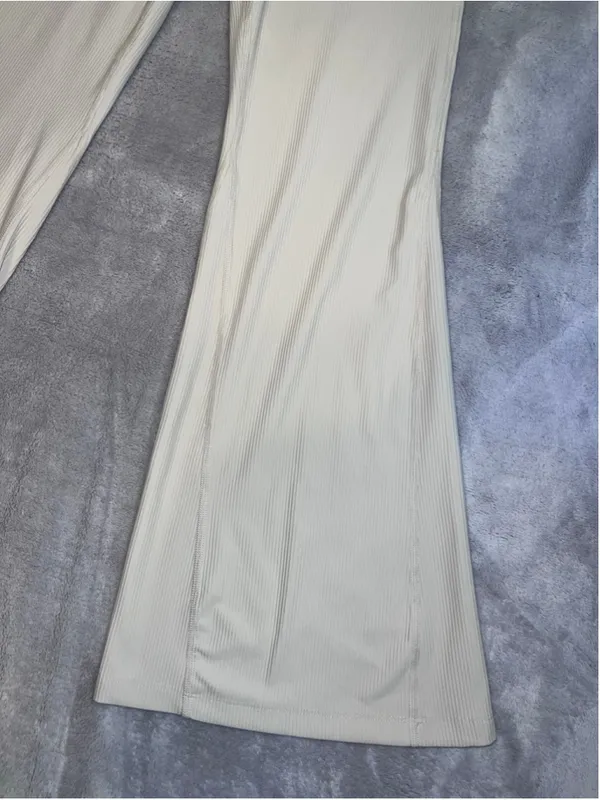 Women's Old Navy Active Super-Flare Pants Size M Beige - Image 2