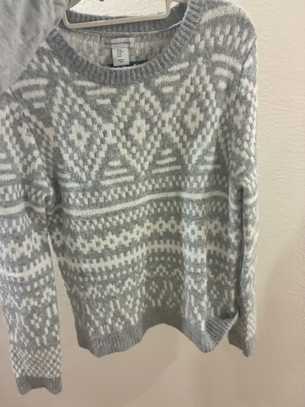 Cupcakes and Cashmere Cashmere Sweater - Image 3