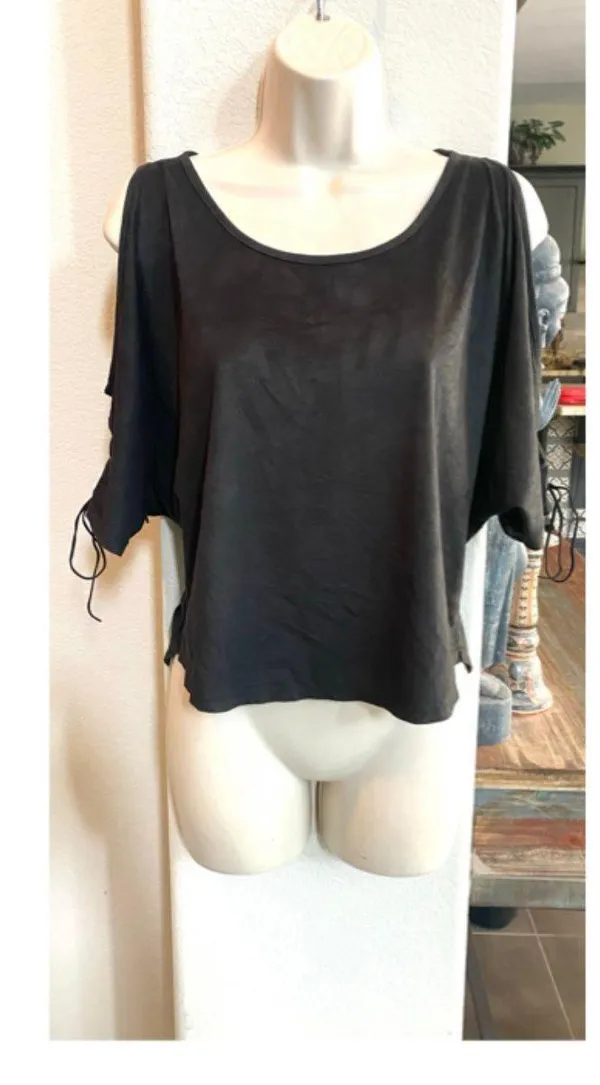 NWOT  suede like cold shoulder top. - Image 2