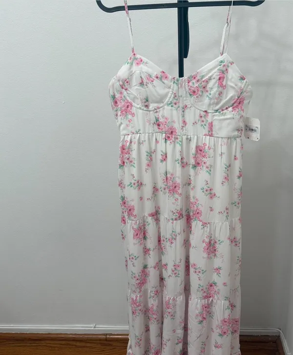 State Altar'd Dress - Image 2