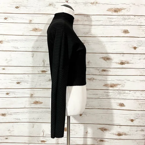 Zara W & B Cropped Mockneck Long Sleeve Tee - Black - Medium - Image 9