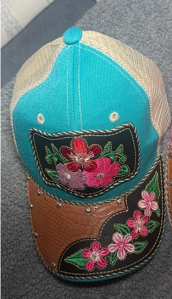 Blue leather trucker hat with floral embroidery - Image 5