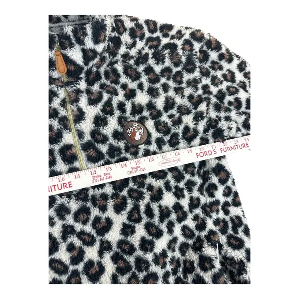 Buc-ee's Women L Leopard Print High Pile Fleece Quarter Zip Pullover Beaver - Image 5