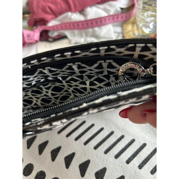 Vera Bradley Quilted Clutch Black‎ White Pattern Minimalist Purse - Image 3