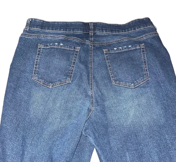 Terra & Sky Distressed Boyfriend Jeans - Image 7