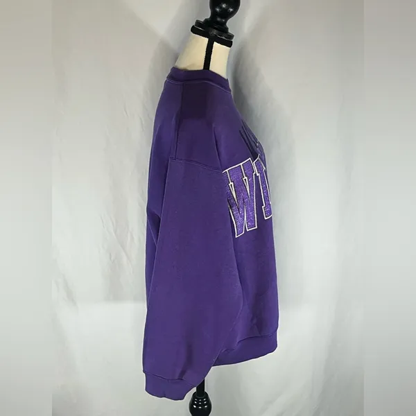 Savvy Kansas State Wildcats Vintage Women’s Pullover Crewneck Sweatshirt - Image 5