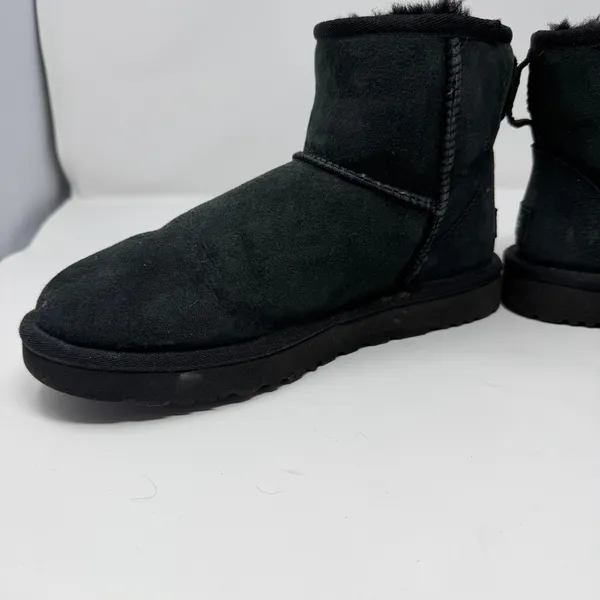 UGG Classic Mini II Suede Shearling Ankle Boot Black Women Size 7 - Image 7