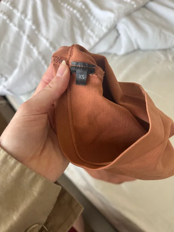 Alphalete Amplify Shorts 4.5" - Image 3