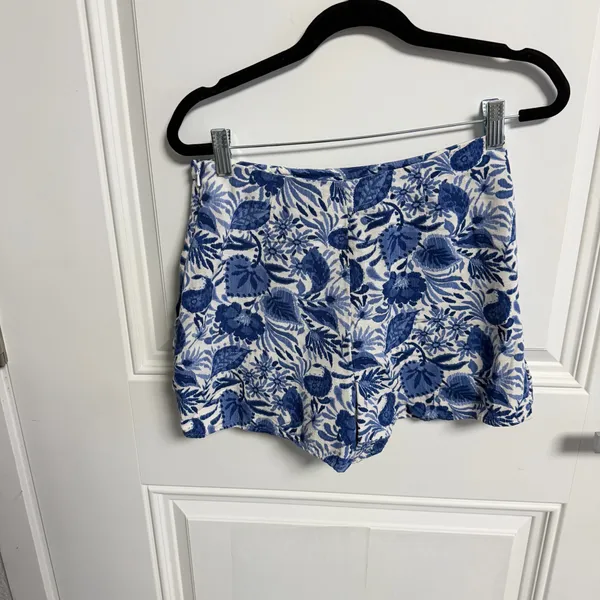 ✨ Zara Blue & White Floral Ruffled Skort | Size XS ✨🖤 - Image 13