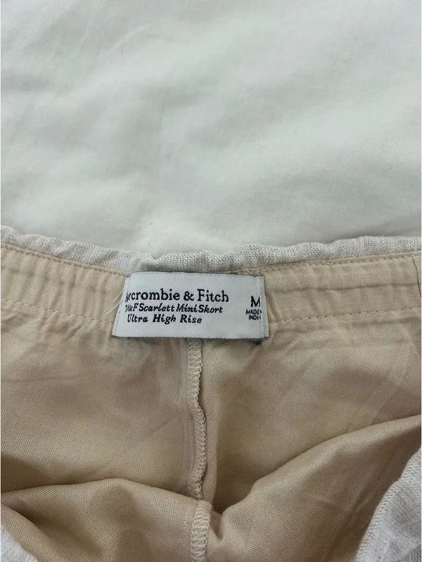 Abercrombie Scarlett Mini Skort - Image 3