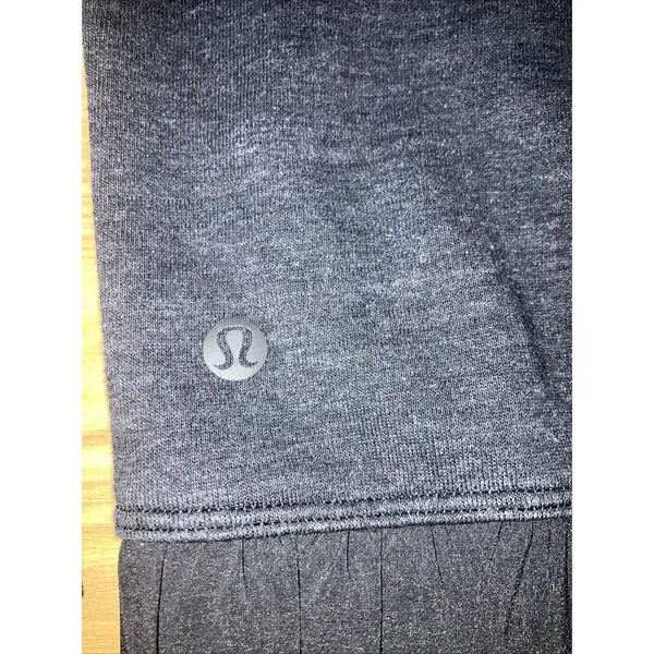 Lululemon Light as Warmth Crew ‎ 8 Dark Gray Casual Pullover Sweatshirt Workout - Image 5