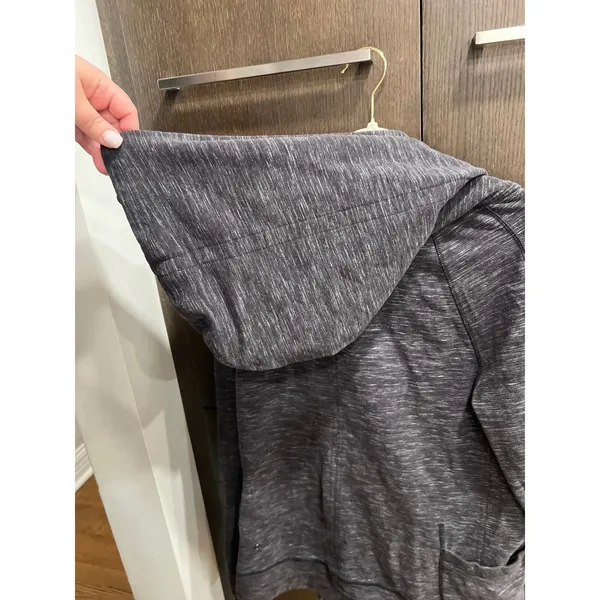 Lululemon heathered grey hoodie with front‎ pockets jacket women's 4 - Image 5