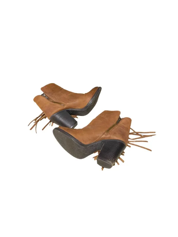 Steve Madden Woodstock Ankle Boots Beige size 7.5 Western Country Festival Boho - Image 7