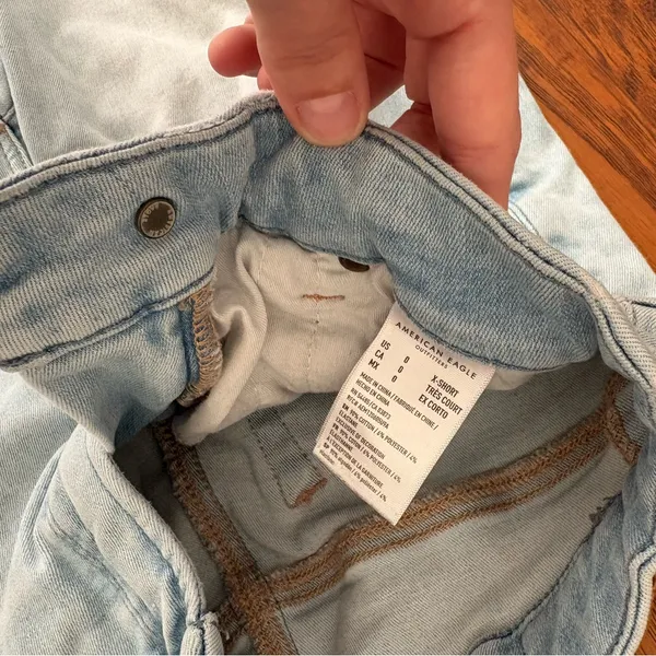 American Eagle Outfitters Light Wash Distressed Ankle Jeans - Image 2