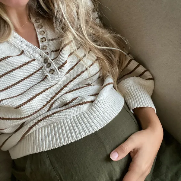 Sézane Léontine Jumper in Ecru/Camel - Image 2