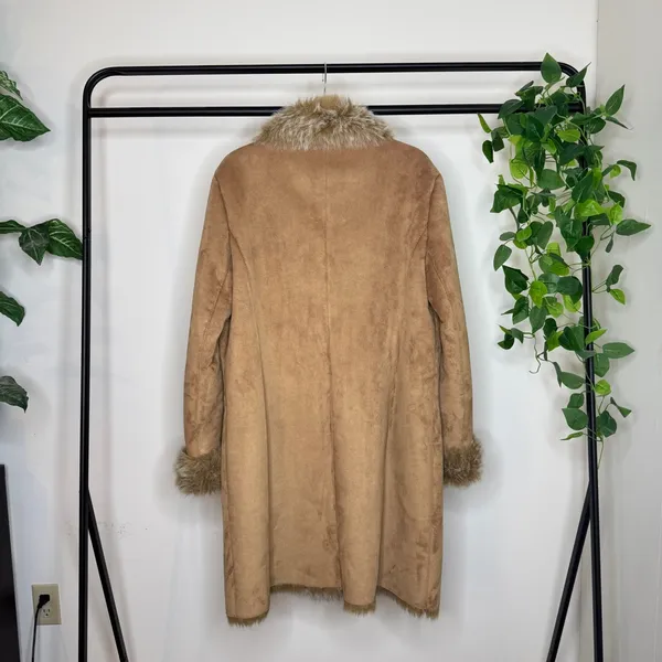 Anne Klein Trendy Faux Suede Penny Lane Coat size L Large Boho Western Shaggy - Image 2