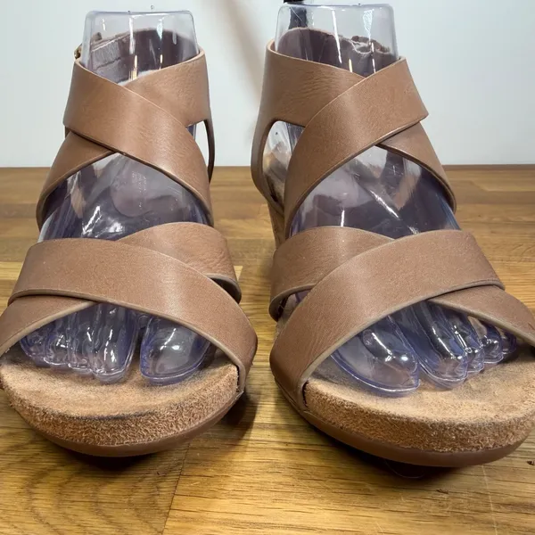 Diba Weekend Brown Strappy Cork Wedge Sandals Women's 6 Buckle Open Toe - Image 5