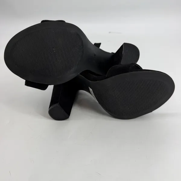 Torrid Womens Black Faux Suede Ankle Strap Block Heel‎ Sandals 8.5W - Image 6