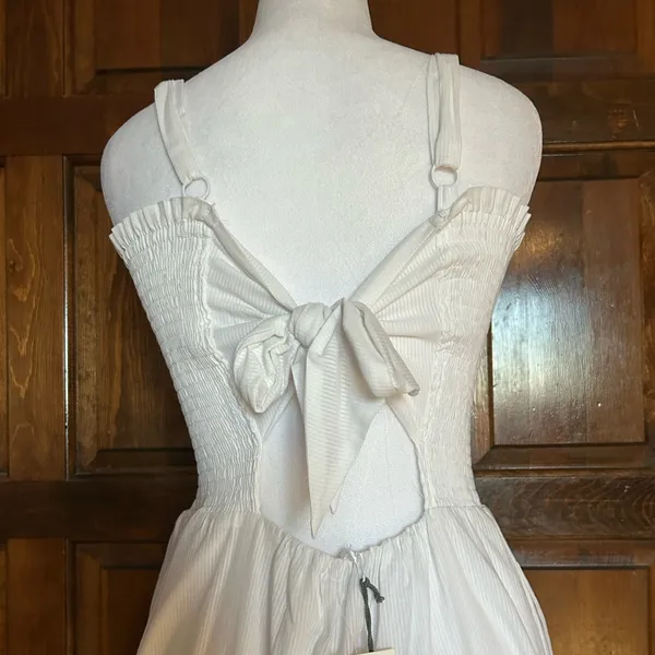 NWT Nordstrom Rack WAYF‎ Smocked Midi Dress Sleeveless Sorority Rush Medium - Image 4
