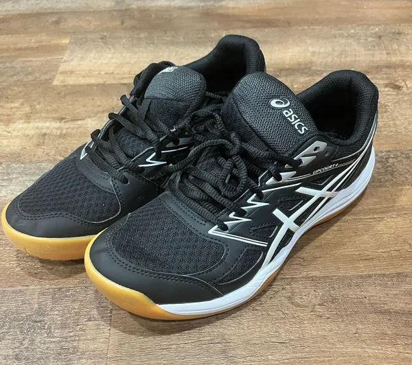 ASICS Volleyball Shoes - Image 2