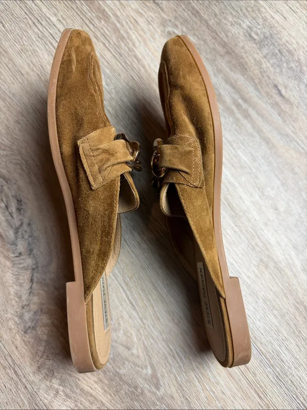 Steve Madden Cassady Tan Suede Chain-Accent Mules Size 8.5 M - Image 7