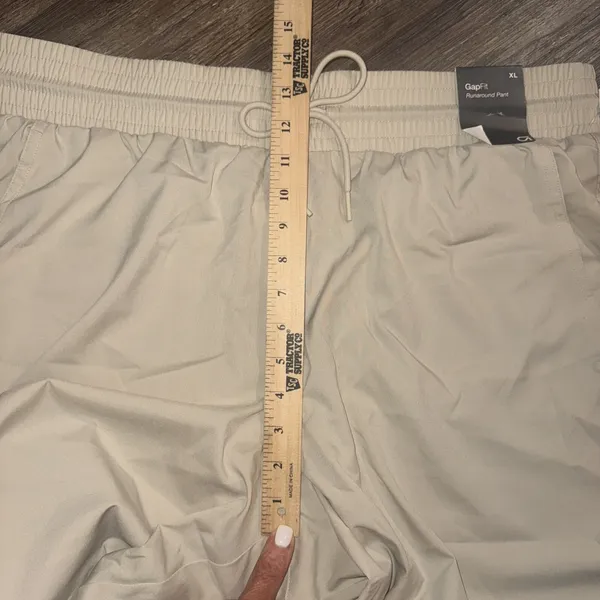 Gap Fit Runaround Pant XL NWT Khaki Athletic Lounge Gym Elastic Waist Bottoms - Image 6