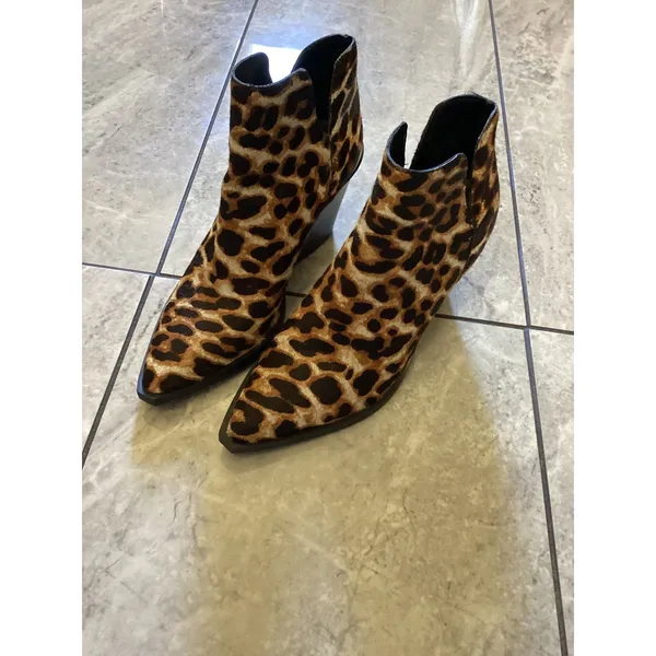 Gianni Bini Boots Womens Size 6M 36.5 Brown Leopard Calf Hair Western Brazil - Image 2