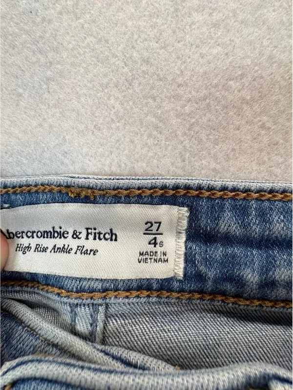 Abercrombie & Fitch High Rise Ankle Flare Jeans Women’s 27/4 Raw Hem - Image 6
