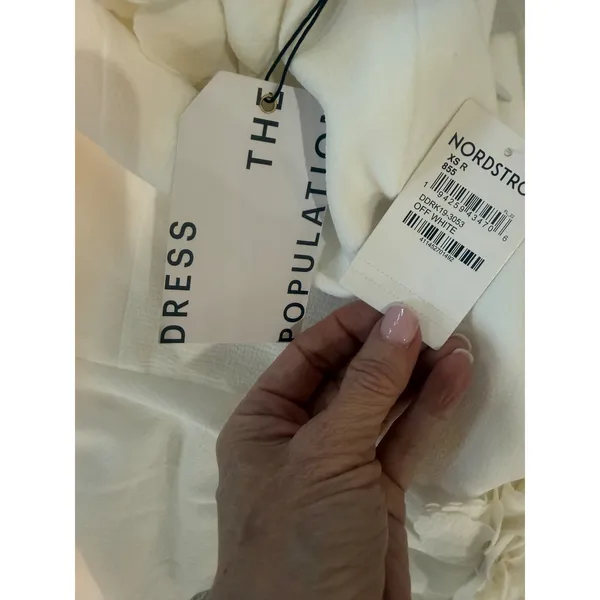 Dress the Population‎ Aubrielle Asymmetric 3D Floral Mermaid Gown Off White XS - Image 7