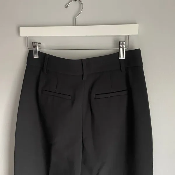 Banana Republic Black Trousers Minimalist Neutral Work Career Office size‎ 0 - Image 3