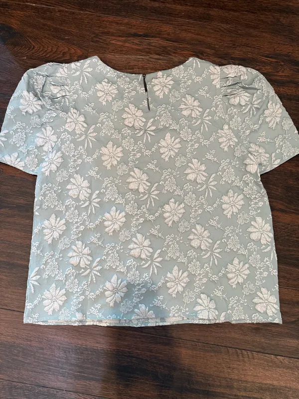 Boutique Top - Image 2
