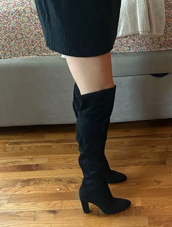 Knee high black suede boots Size 6.5 - Image 4