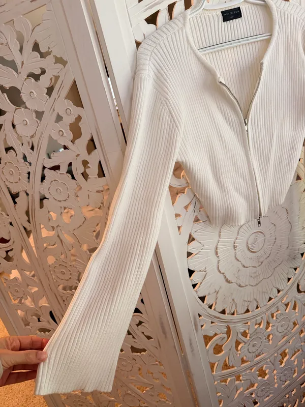White Fox Knit Sweater - Image 4