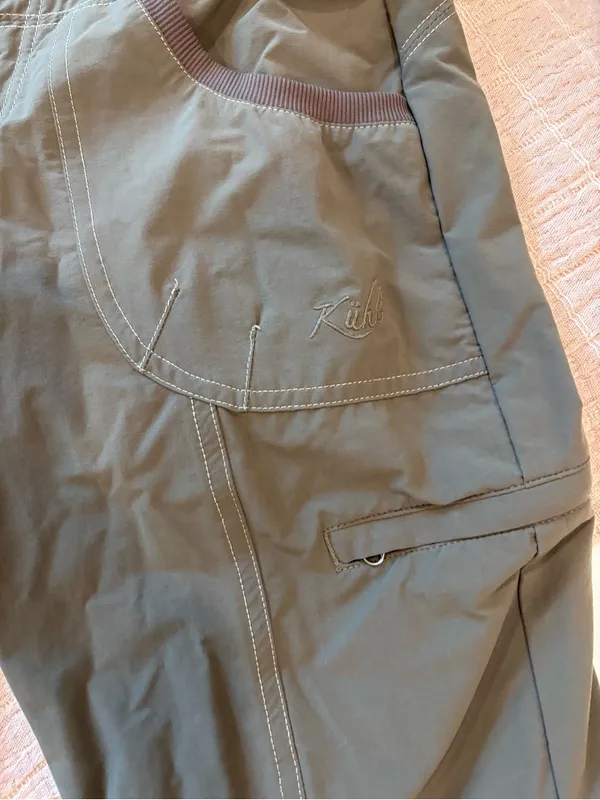 Kuhl Trekr Convertible Cinched leg hiking pants size 4 short - Image 7