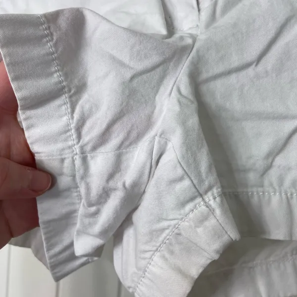 J. Crew women’s solid white cotton chino broken in‎ khaki shorts summer size 6 - Image 2